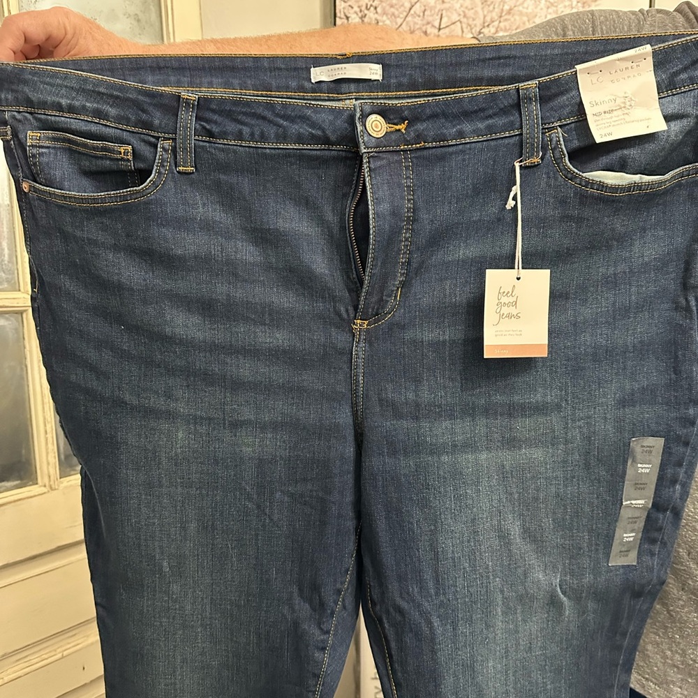 LC Lauren Conrad Blue Straight Leg Jeans
